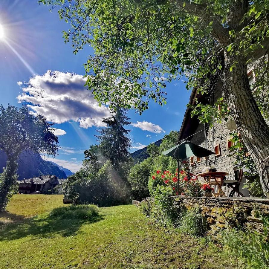 Bed and Breakfast Grange Epiney Bed e Breakfast La Salle Exterior foto
