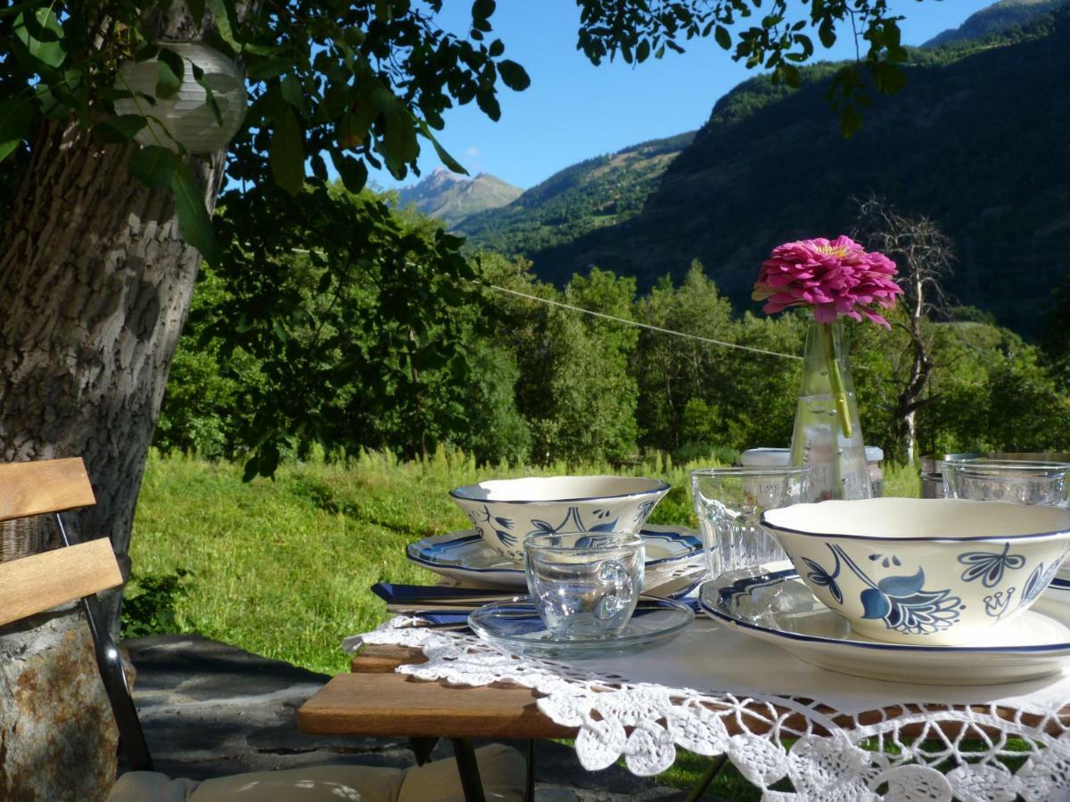 Bed and Breakfast Grange Epiney Bed e Breakfast La Salle Exterior foto